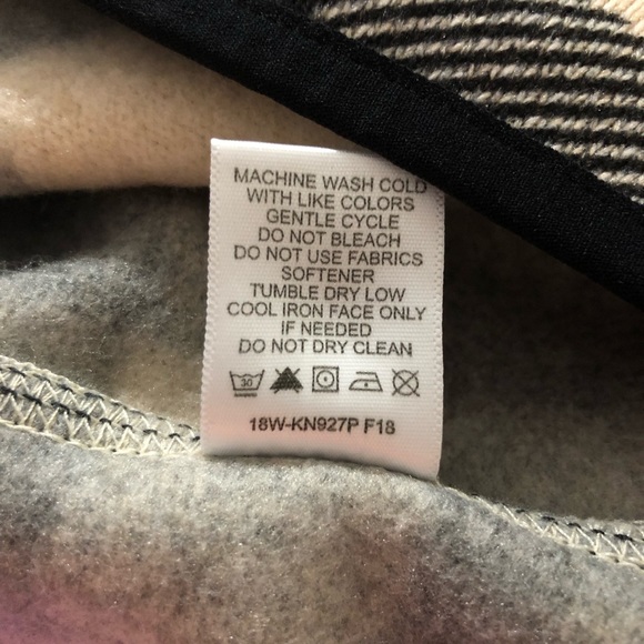 🌟NWT🌟 Ultimate Terrain Fleece - Picture 11 of 13